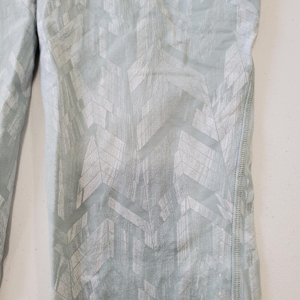 Lululemon Swift Speed HR Crop legging Womens 12 Green Gray Geometric Print - Picture 3 of 9